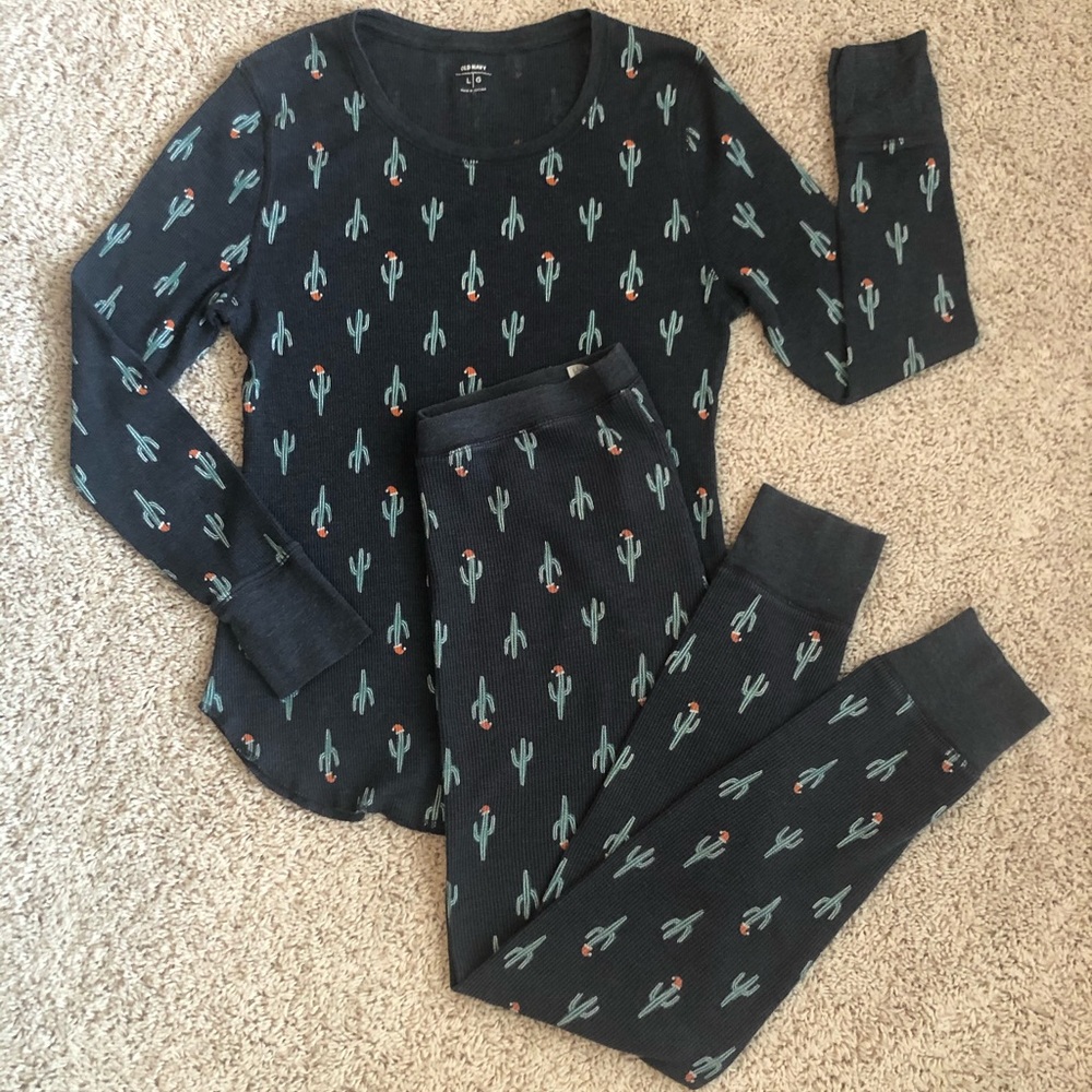 Old Navy Christmas Cactus Pajamas